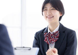 指定校推薦とは？メリット・デメリットを解説！校内選考で選ばれるコツ＆先輩の体験談も！