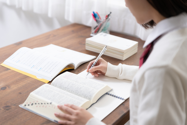 高校の定期テスト対策で学習効果を高めるコツ