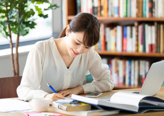 法科大学院（ロースクール）の入試を解説！勉強はいつから？入試までのダンドリと受験の攻略法