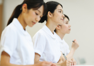 専門学校の資格おすすめ一覧｜将来に活かせる資格と選び方をわかりやすく解説！