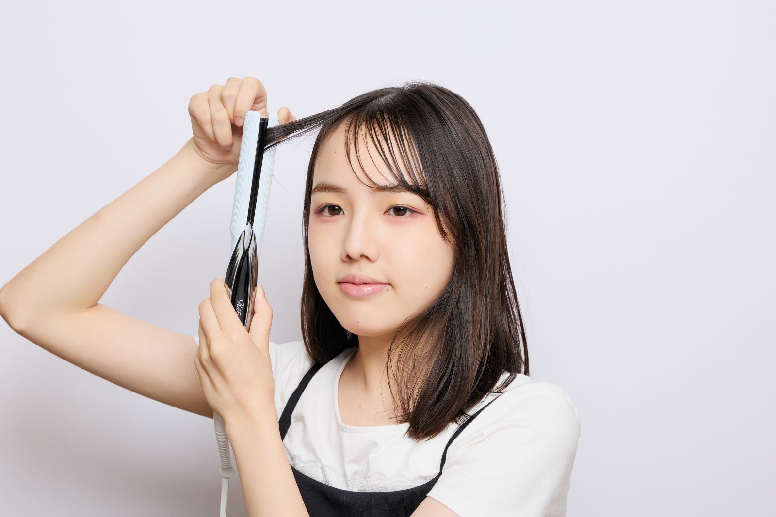 特にスタイリングが重要な、JKに人気の前髪の作り方