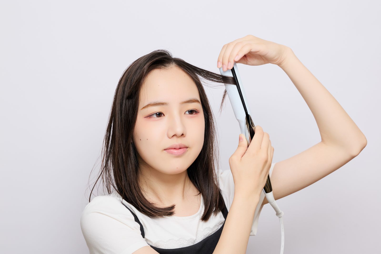 特にスタイリングが重要な、JKに人気の前髪の作り方