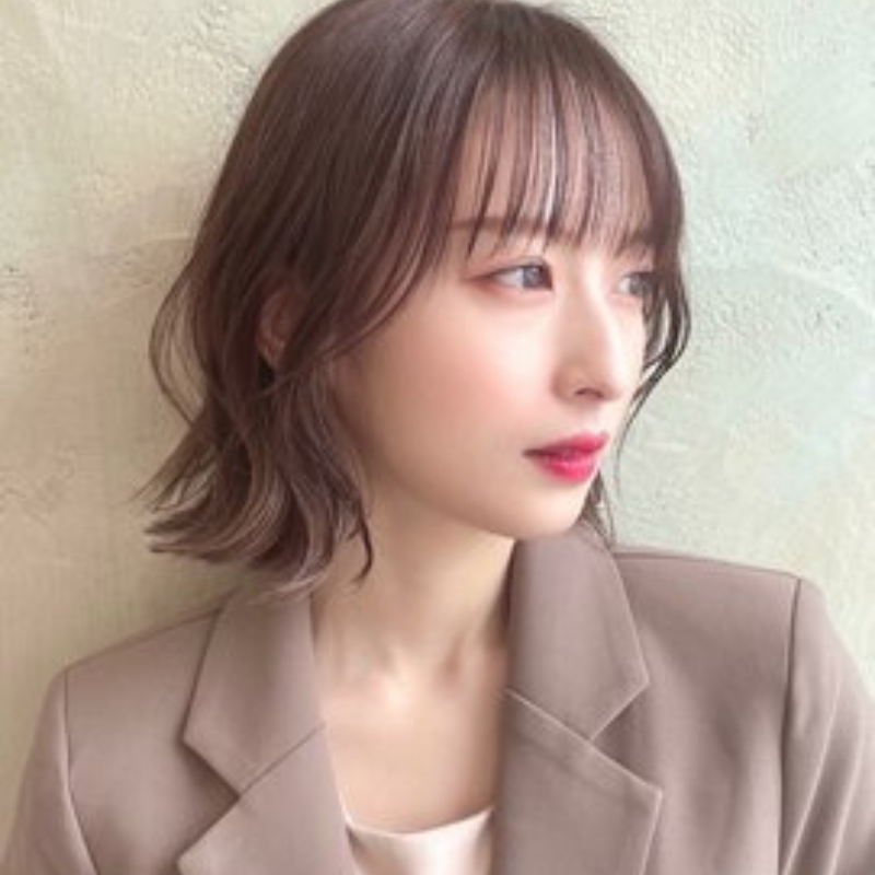 シースルーぱっつん
