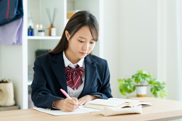 勉強部屋のレイアウト次第で集中力は変わる！